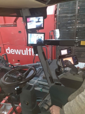 Самоходный картофелеуборочный комбайн dewulf rа 30